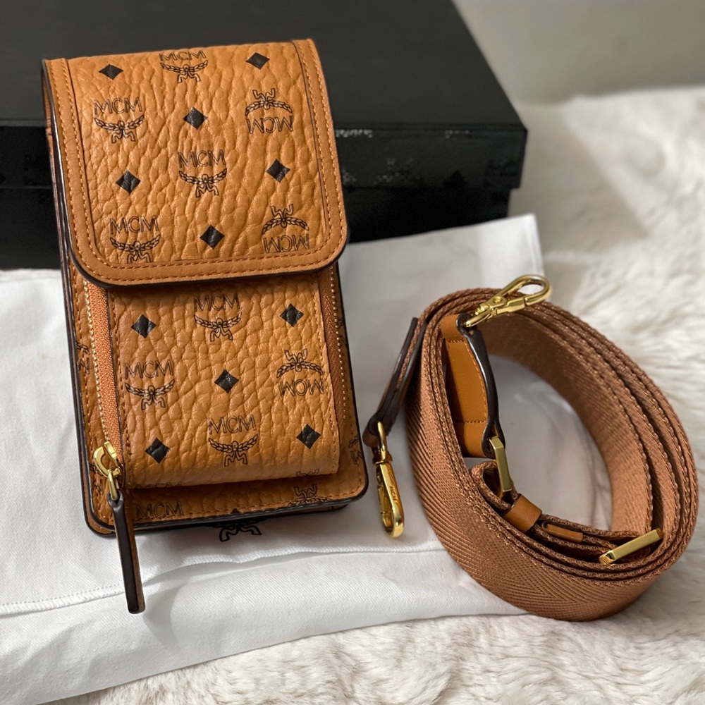 Mcm smart phone case